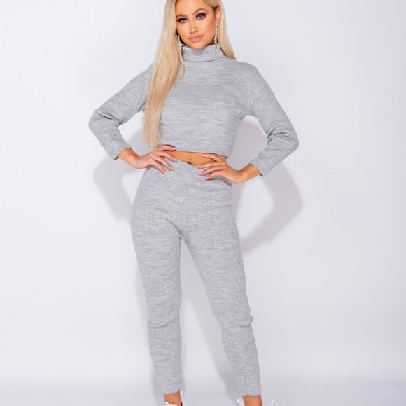 Pants - Gray Turtle Neck Crop Top and Leggings Pants Set
